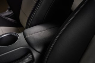 2022 Mustang Coupe Ice White Appearance Package